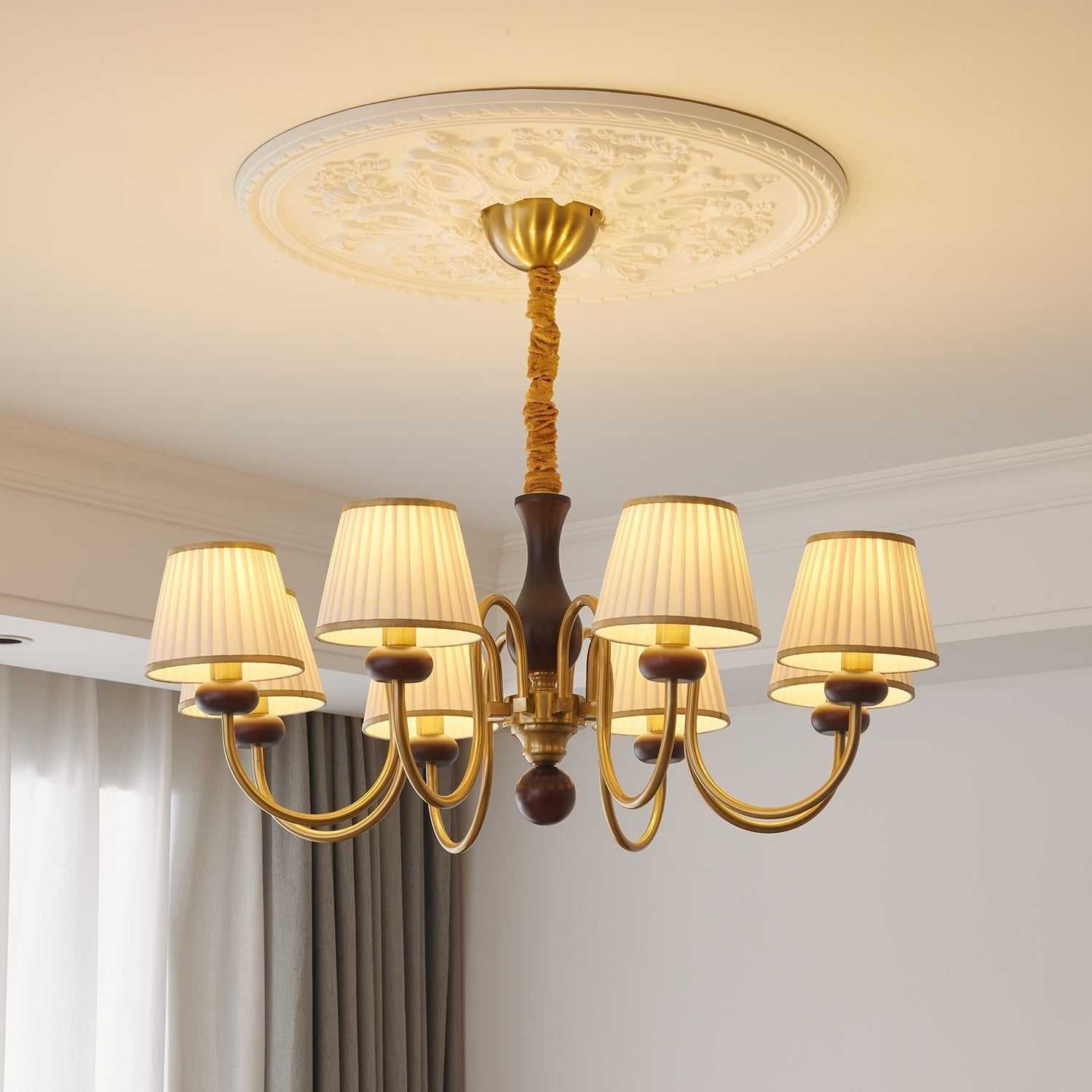 Erthaos Lustre Bois Tissu Plissé Élégance Traditionnelle