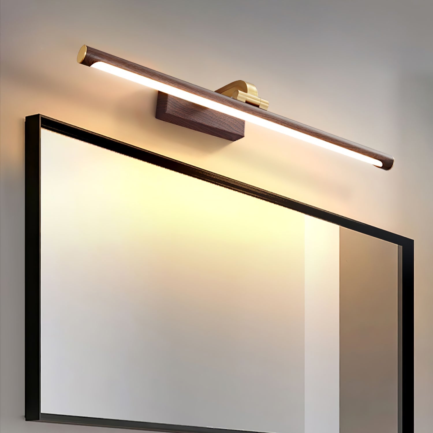 Lumare Applique murale minimaliste en laiton