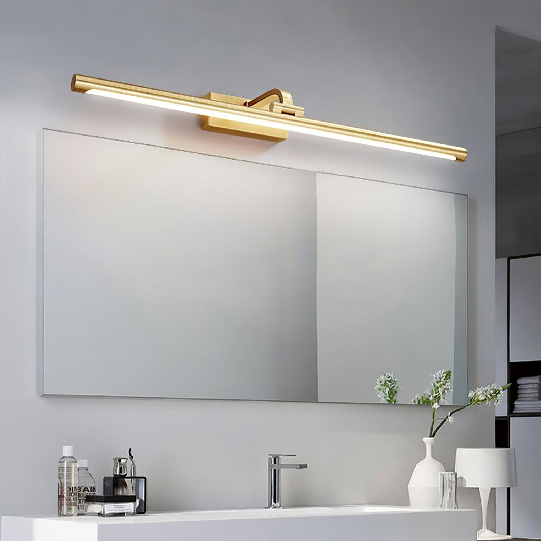 Lumare Applique murale minimaliste en laiton