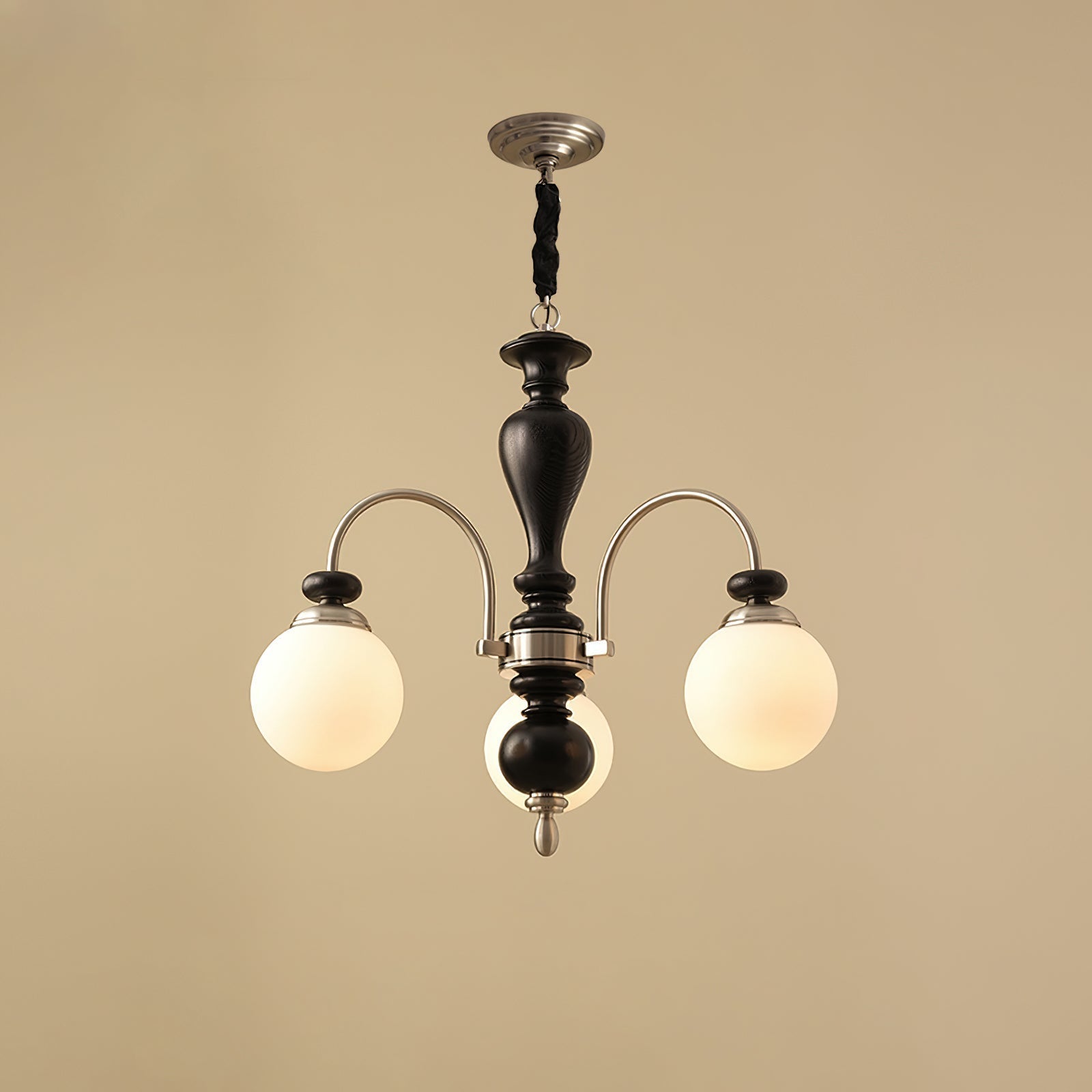 Solara Lustre Classique en Bois et Laiton