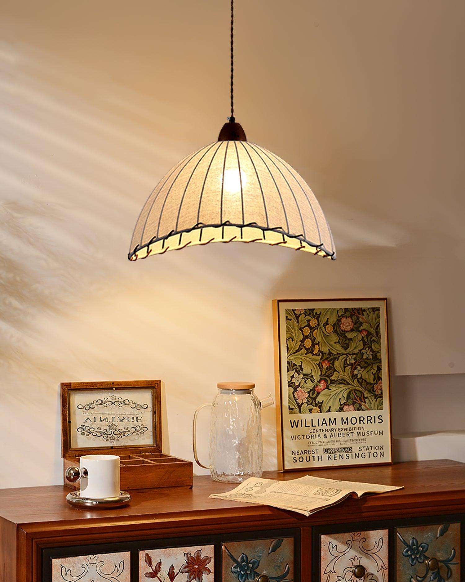 Elara Suspension en tissu moderne