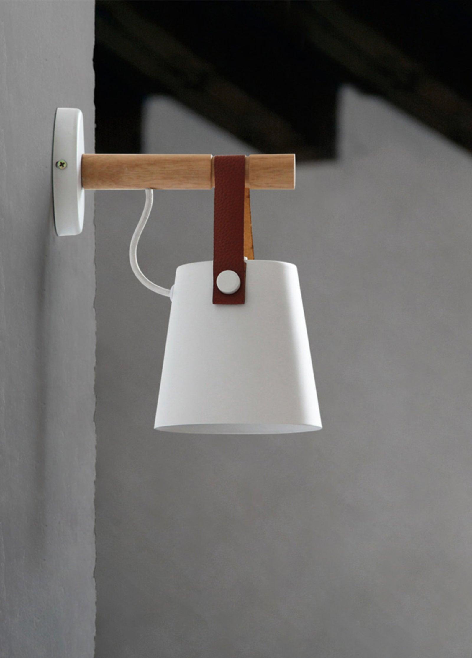 Solarese Applique en bois et cuir