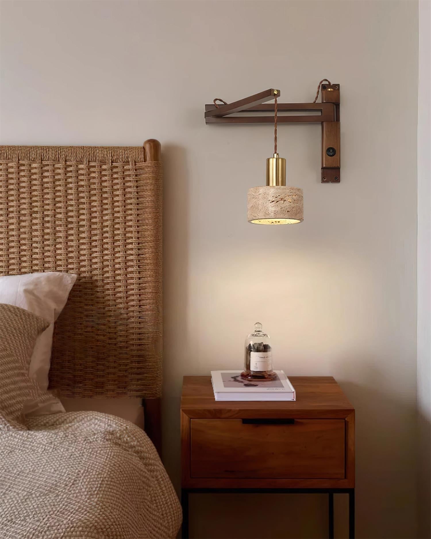 Applique Murale avec Abat-jour Cylindre en Travertin pour Ambiance Minimaliste